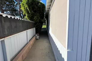 16821 Lakeside Ct, Desert Hot Springs, CA 92241 - Photo 37