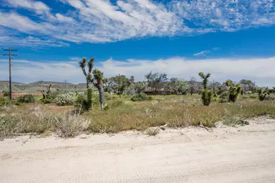 129 Annie Oakley, Pioneertown, CA 92268 - Photo 7