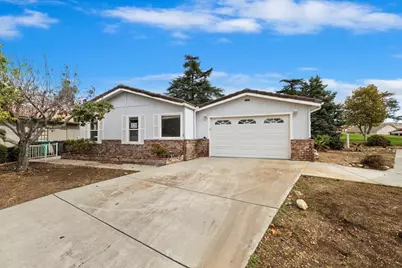 40944 Lincoln Place, Cherry Valley, CA 92223 - Photo 3