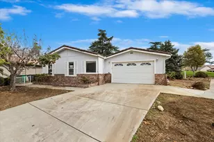 40944 Lincoln Pl, Cherry Valley, CA 92223 - Photo 3
