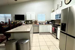 31222 Neuma Dr, Cathedral City, CA 92234 - Photo 13