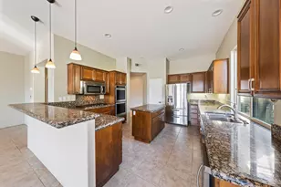 86 N Kavenish Dr, Rancho Mirage, CA 92270 - Photo 9