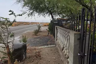 1393 Pine Pl, Thermal, CA 92274 - Photo 55