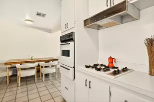 38249 Bel Air Dr, Cathedral City, CA 92234 - Photo 19