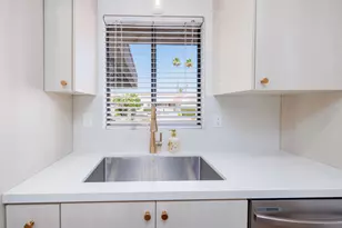 40655 La Costa Cir E, Palm Desert, CA 92211 - Photo 9