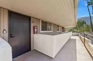 2857 N Los Felices Rd, Palm Springs, CA 92262 - Photo 37