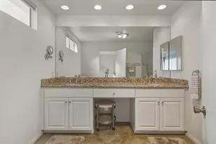 25 Torremolinos Dr, Rancho Mirage, CA 92270 - Photo 17