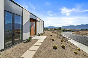 13821 Scenic Crest Cir, Desert Hot Springs, CA 92240 - Photo 29