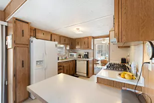 73270 Colonial Dr, Thousand Palms, CA 92276 - Photo 9