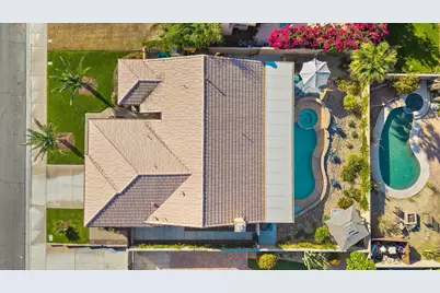 79230 Laurie Court, La Quinta, CA 92253 - Photo 3