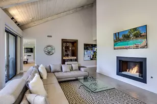 136 Desert W Dr, Rancho Mirage, CA 92270 - Photo 11