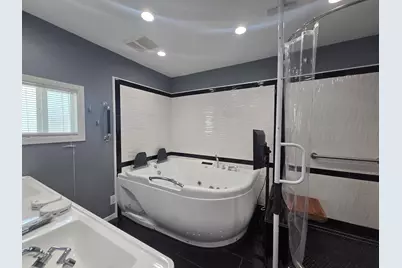 24 Mesa View Drive, Cathedral City, CA 92234 - Photo 9