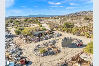 23810 Lamel Drive, Desert Hot Springs, CA 92241 - Photo 13