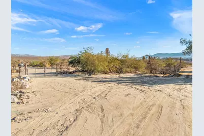 23810 Lamel Drive, Desert Hot Springs, CA 92241 - Photo 11