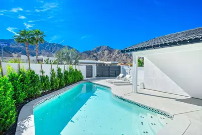 54990 Avenida Madero, La Quinta, CA 92253 - Photo 9