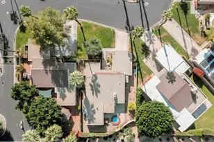 28 Chandra Ln, Rancho Mirage, CA 92270 - Photo 3