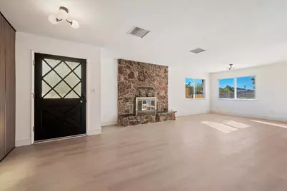 58748 Natoma Trail, Yucca Valley, CA 92284 - Photo 11