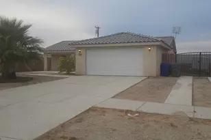 1060 S Marina Dr, Thermal, CA 92274 - Photo 3