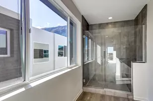 766 Obsidian Loop E Loop E, Palm Springs, CA 92264 - Photo 17