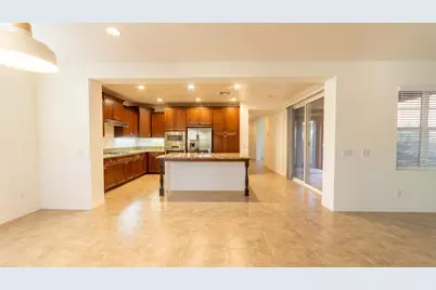 570 Calle Vibrante, Palm Desert, CA 92211 - Photo 9