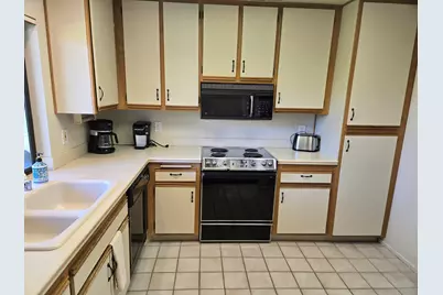 29020 Isleta Court, Cathedral City, CA 92234 - Photo 3