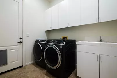 106 Batista Court, Palm Desert, CA 92211 - Photo 37