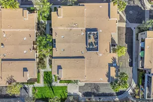 900 E Palm Canyon Dr, Palm Springs, CA 92264 - Photo 45