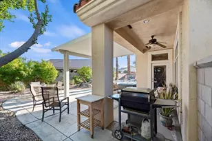 39322 Gainsborough Cir, Palm Desert, CA 92211 - Photo 25
