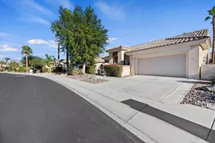 39322 Gainsborough Cir, Palm Desert, CA 92211 - Photo 3