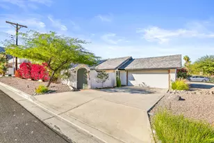 77550 Calle Potrero, La Quinta, CA 92253 - Photo 11