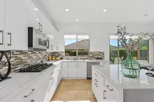 81071 Avenida Sombra, Indio, CA 92203 - Photo 9