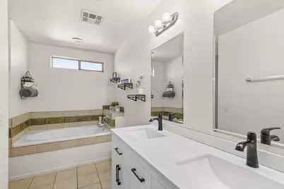 16443 Maunaloa Road, Desert Hot Springs, CA 92240 - Photo 15