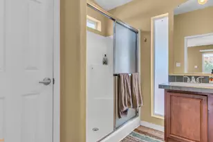 14777 Palm Dr, Desert Hot Springs, CA 92240 - Photo 17