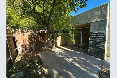 1400 Sunflower Circle S, Palm Springs, CA 92262 - Photo 51