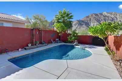 53210 Avenida Madero, La Quinta, CA 92253 - Photo 3