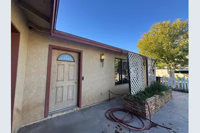 285 N Acacia Avenue, Blythe, CA 92225 - Photo 3