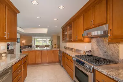 48275 Racquet Lane, Palm Desert, CA 92260 - Photo 11