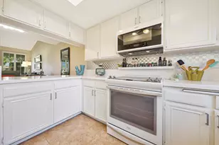 35 La Ronda Dr, Rancho Mirage, CA 92270 - Photo 5