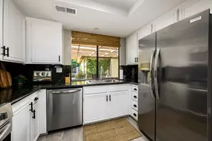 146 Las Lomas, Palm Desert, CA 92260 - Photo 11