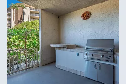 899 Island Drive #102, Rancho Mirage, CA 92270 - Photo 11