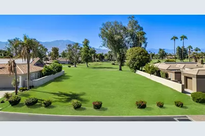 12102 Turnberry Drive, Rancho Mirage, CA 92270 - Photo 11