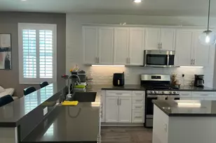 426 E Orchard St, Rialto, CA 92376 - Photo 9