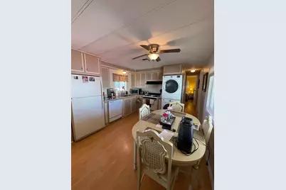 73301 Colonial Drive, Thousand Palms, CA 92276 - Photo 11