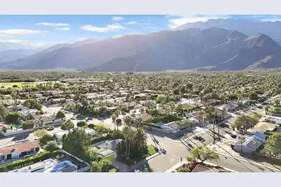 1385 E Via Escuela, Palm Springs, CA 92262 - Photo 33