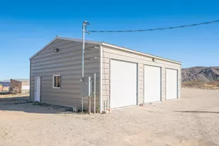 2467 Sand Dr, Landers, CA 92285 - Photo 31