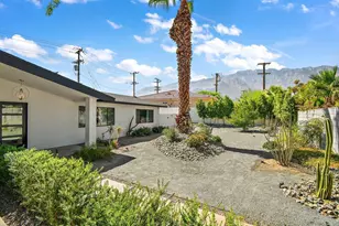 565 W Yorba Rd, Palm Springs, CA 92262 - Photo 5