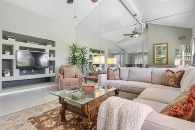 118 Las Lomas, Palm Desert, CA 92260 - Photo 7