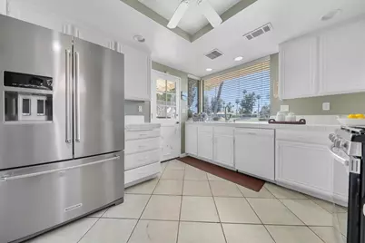118 Las Lomas, Palm Desert, CA 92260 - Photo 11