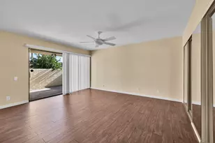 1484 Versailles Dr, Palm Springs, CA 92264 - Photo 15