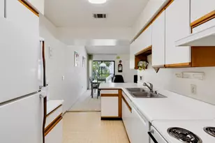 1150 E Amado Rd, Palm Springs, CA 92262 - Photo 17